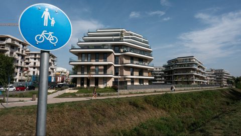 Mutatjuk, hol kell a legkevesebbet dolgozni azért, hogy legyen egy lakásunk