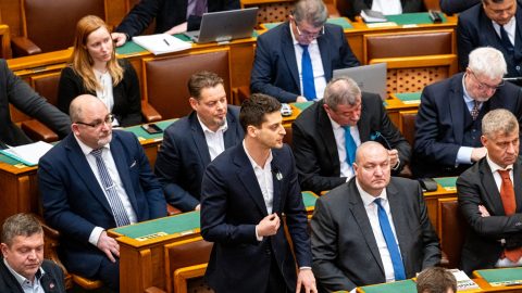 Szerda délelőtt hivatalosan is megszűnt az LMP parlamenti frakciója