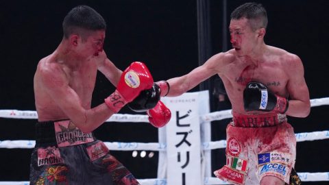 Vérfürdőt rendezett az IBF világbajnoki övért Ayala és Yabuki