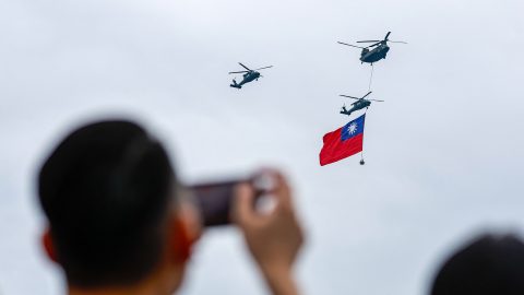 Kína 59 repülőgépe és kilenc hajója közelítette meg Tajvant