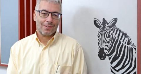 Váltás a Klubrádiónál: nyugdíjba vonul a régi főszerkesztő