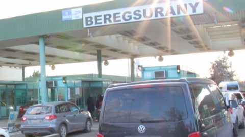 Szünetel a határforgalom a beregsurányi közúti határátkelőhelyen
