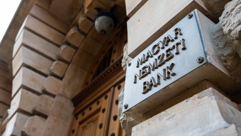 Gulyás az MNB-vel kapcsolatos vizsgálatokról: Az AB szerint a jegybank pénze közpénz