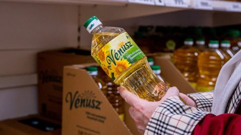 Árrésstop: több problémát is találtak az üzletek, iránymutatást várnak a kormánytól