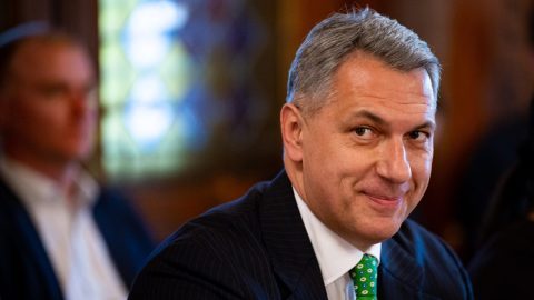 Lázár János kapott még 80 milliárd forintot az ország legdrágább hídjára