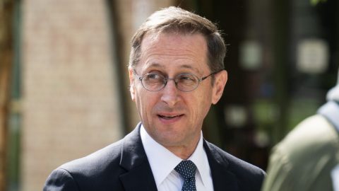 Varga Mihály kormányzó lett a kormány mumusánál