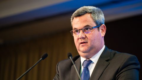 A kormány az orvostüntetésről: A MOK beállt az ellenzéknek kampányolni