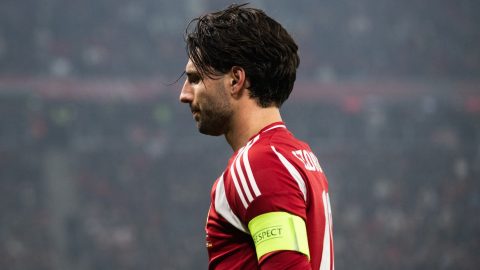 Szoboszlaiék esküvős posztját elárasztották az Arda Gülert ábrázoló gifek, amivel a magyar játékost zrikálják