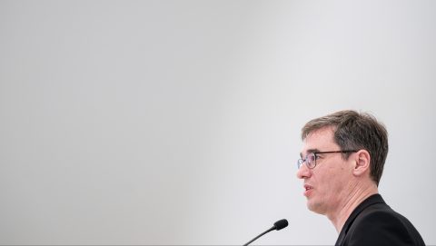 Karácsony: Életemben először vétózni fogok