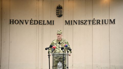 „A támadó kézigránátok alkalmazását megtiltom” – parancsot küldött az érintett egységének a vezérőrnagy az újdörögdi baleset után