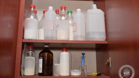 Elefántoknak, jegesmedvéknek adott nyugtatóval kotyvasztott drogot, ebből már 20 mikrogrammnyi is halált okoz