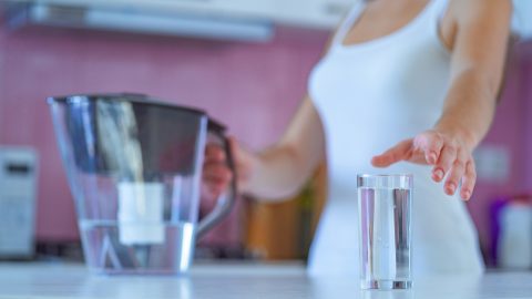 Nemhogy előnyt, hátrányt is jelenthetnek az otthoni víztisztítók