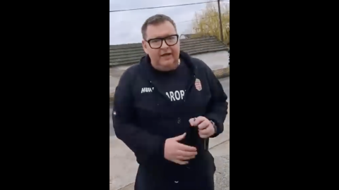 Fideszes polgármesterjelölt támadta meg a Tisza önkénteseit Dunaegyházán