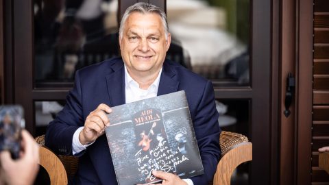 Világsztár posztolt Orbán Viktor Tények-interjúja alá