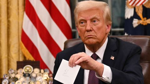 Trump megint olyat húzott, amit korábban egyetlen amerikai elnök sem mert megtenni