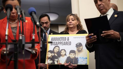 Adminisztratív hiba miatt deportálták a salvadori horrorbörtönbe – Trumpék nem akarják hazahozni