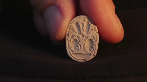 Kirándulás közben bukkant négyezer éves kincsre egy kislány