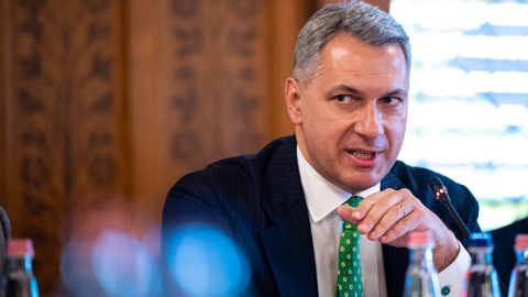 Lázár János: Magyar Péteréknél 10 milliót vesznek fel, hogy megakadályozzák, hogy jó legyen Magyarországnak