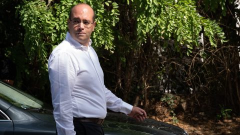 A Fidesz-közeli kutató szerint is zárul az olló a Fidesz és a Tisza Párt között