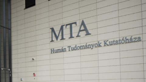 ADF: A NER nem játszhatja magánkézre a Magyar Tudományos Akadémia vagyonát