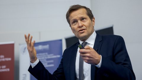 Lemond orosz tudományos akadémiai tagságáról Krausz Ferenc