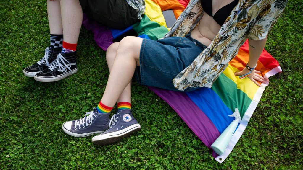 Népszava: Brüsszelben felfüggeszthetnék a Pride-ot betiltó törvényt, de nem teszik