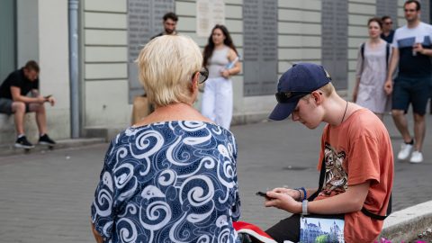 Egyre többen élnek vissza a NAV nevével – erre figyeljen, hogy ne húzzák csőbe
