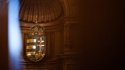 Kivéreztetheti a bíróságokat a kormány váratlan javaslata
