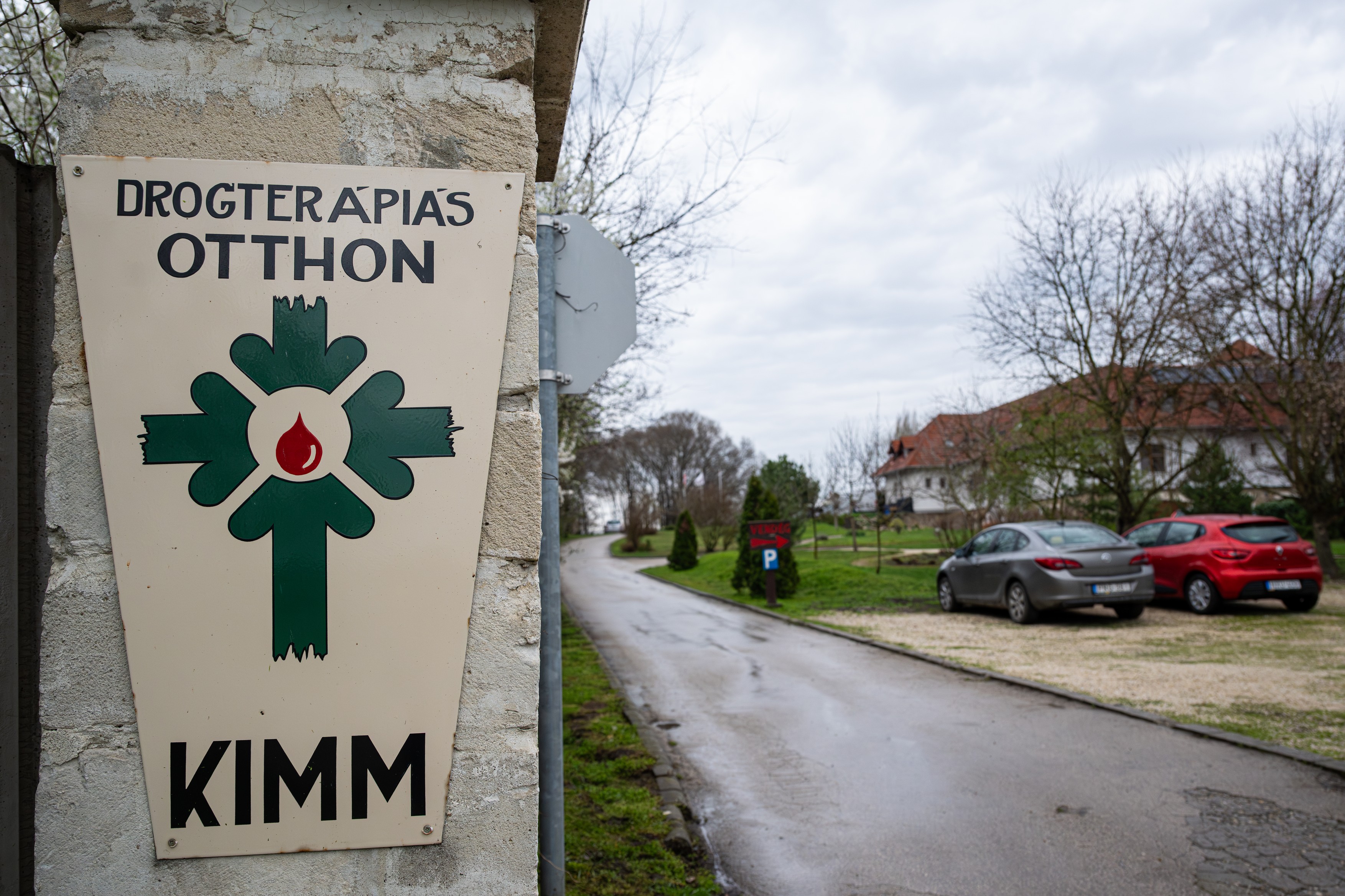 „Nem azért anyagoznak a kamaszok, mert nincs jobb dolguk és ezzel ütik el az időt” 1