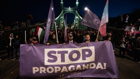 A Momentum ismét megpróbálja megakadályozni Orbán pénteki interjúját