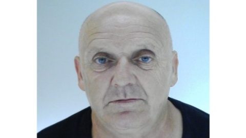 Elfogatóparancsot adtak ki Csapó János ellen szexuális erőszak bűntettének gyanúja miatt