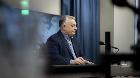 Jó lenne véget vetni a háborús pszichózisnak Európában