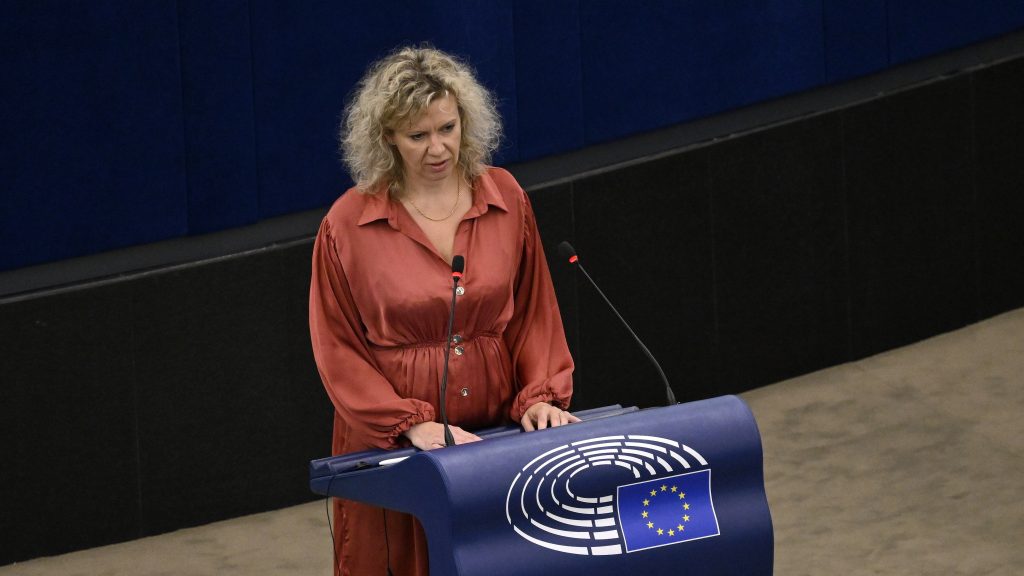 Kollár Kinga nem ment el a szerdai közgyűlésre, Szentkirályi Alexandra szerint ezzel beismerte az árulást