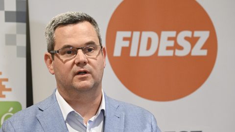 Egészségügyi államtitkár: Ha Bálint Lehelről ez bebizonyosodik, úgy az volt az utolsó napja a tagozat tagjaként