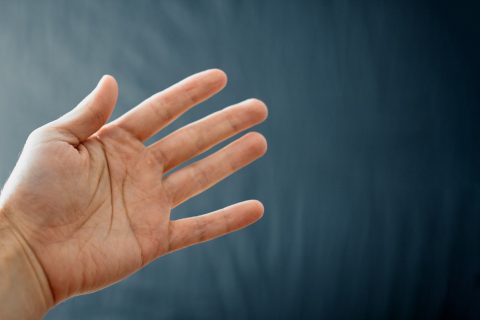 Állapota miatt nem mosogathat és Viagrát kell szednie egy nőnek
