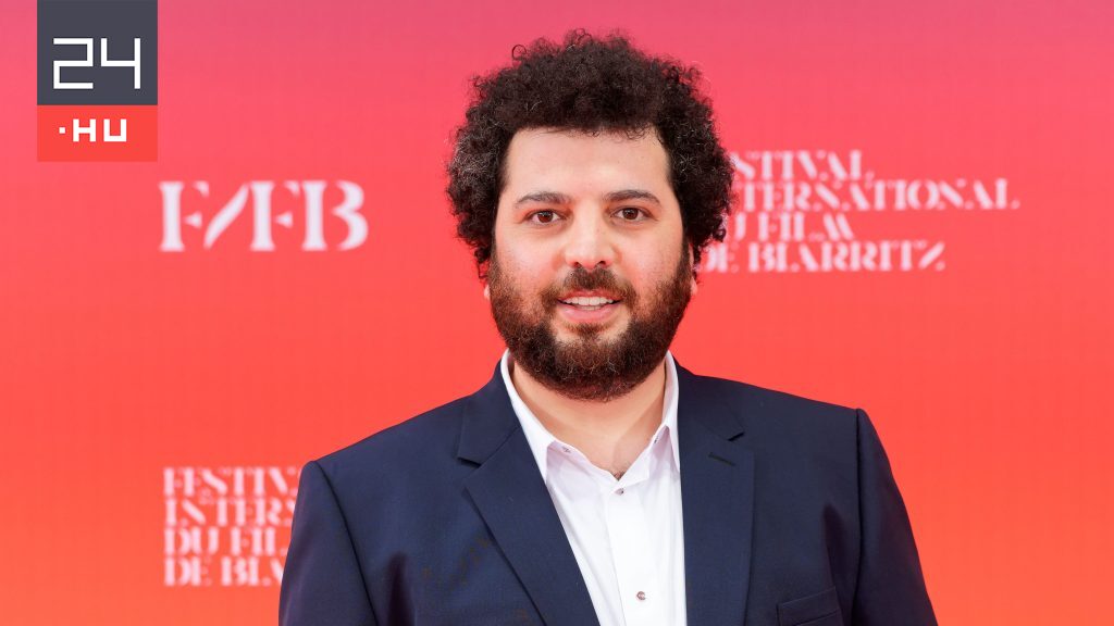 Bebörtönözték, mert korábban Cannes-ban mutatta be az új filmjét, most ugyanezt teszi egy iráni rendező