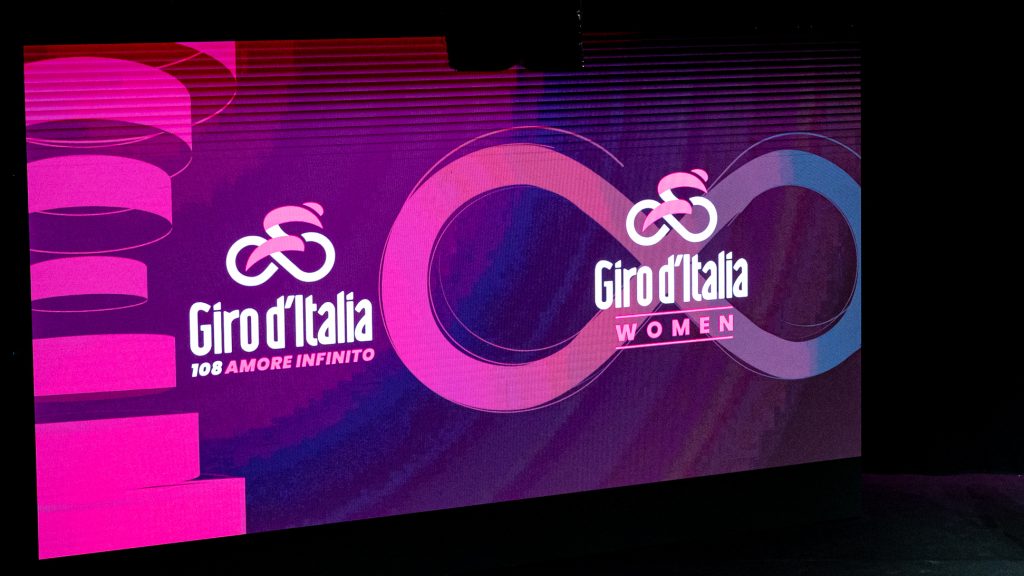 A Vatikánon is keresztülhalad az idei Giro mezőnye
