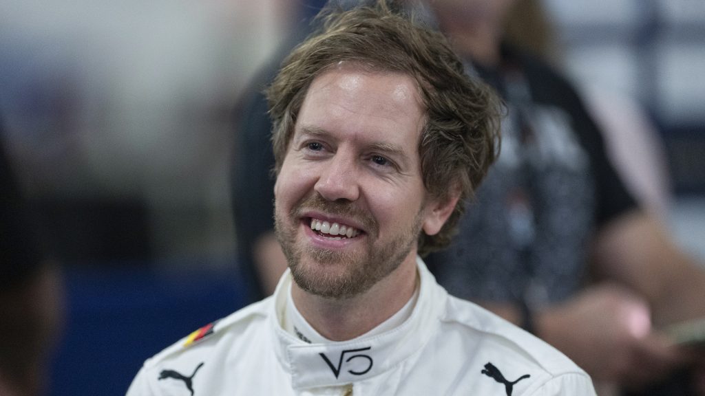 Vettel: A gyermekeim azt mondták, hogy már nem versenyezhetek