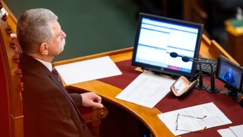 Az Országgyűlés dönt Kövér László bírságcunamijáról