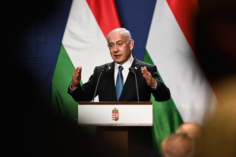 Netanjahu szerint Magyarország megérti Izraelt, ő pedig a barátjának tartja Orbánt