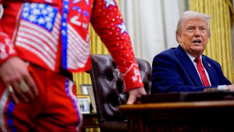 Trump szerint Putyin betartja ígéretét