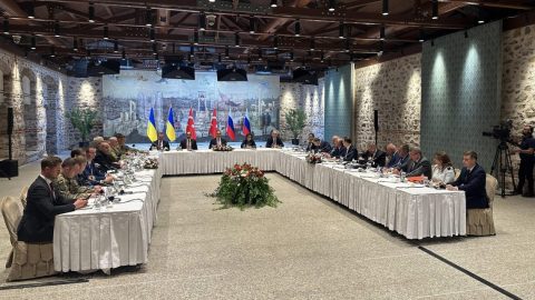 Oroszország és Ukrajna 780 embert adott át egymásnak az eddigi legnagyobb fogolycsere részeként