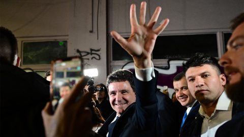 Máris olcsóbbak lettek a hitelek Romániában, miután Nicusor Dan letette az államfői esküt