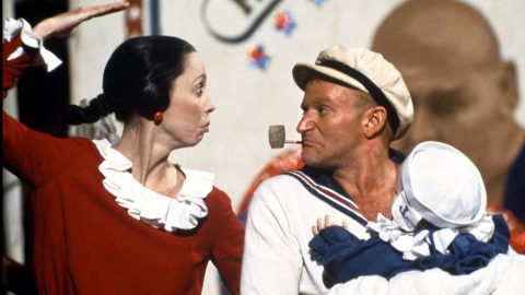 A Robin Williams-féle Popeye forgatásán nyakig merültek a kokainban, még a walkie-talkie elemtartójába is rejtettek