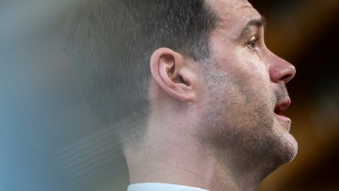 Svédország: visszavonhatják a kettős állampolgár bűnözőktől a svéd állampolgárságot