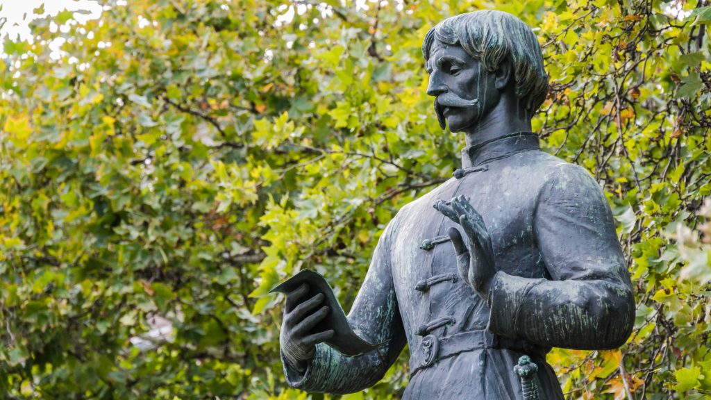 Ágyúgolyó zúzta szét Balassi Bálint mindkét lábát