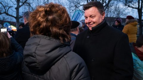 Megalapította a Duna Pártot egy Gyurcsány kritizálása miatt kizárt DK-s