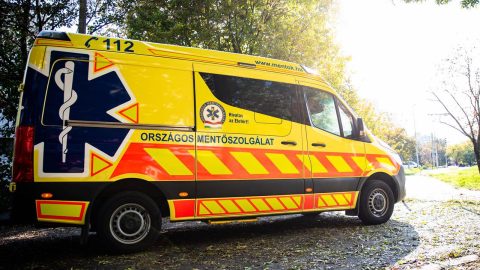 Összeesett egy játékos egy veszprémi focimeccs után