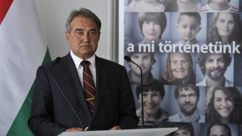 Három év letöltendő börtönre ítélték Töröcskei Istvánt
