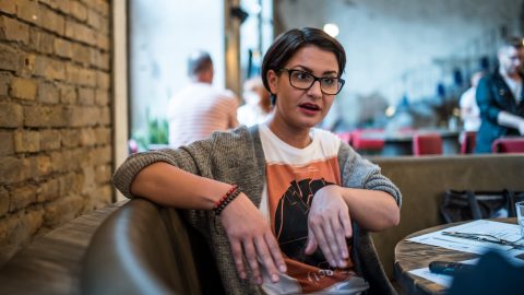 Szentesi Éva a rendőr ügyéről, aki ellen fegyelmi eljárás indult, mert nem akart a KDNP reklámarca lenni: „Szégyelljétek magatokat!”
